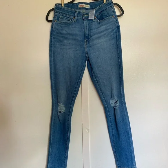 Levi Strauss Blue Jeans - Picture 1 of 4